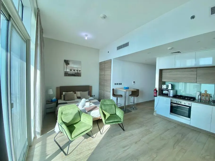 Beautiful Studio Apartment In Dubai Marina