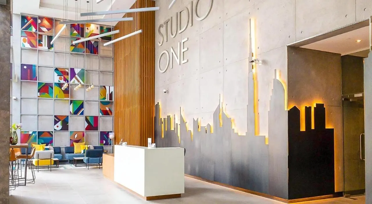 Beautiful Studio Apartment In Dubai Marina